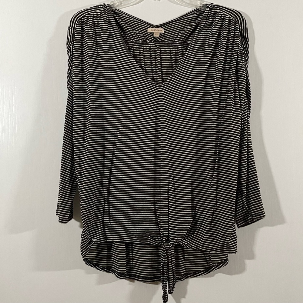 Anthropologie Bordeaux top. Size: S/P